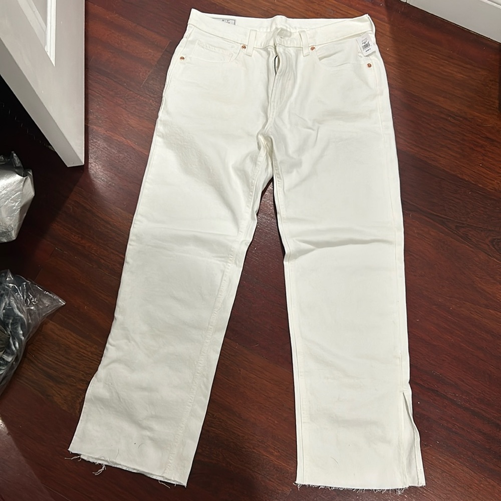 Gap 90s loose mid rise white split-hem jeans